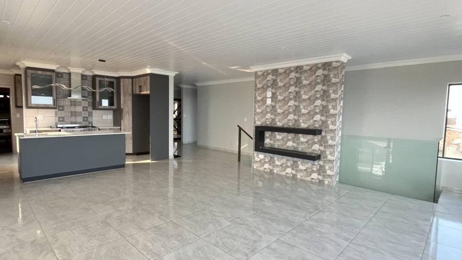 4 Bedroom Property for Sale in Dana Bay Western Cape